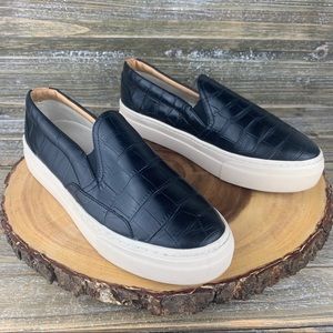 embossed croc bondi platform sneaker